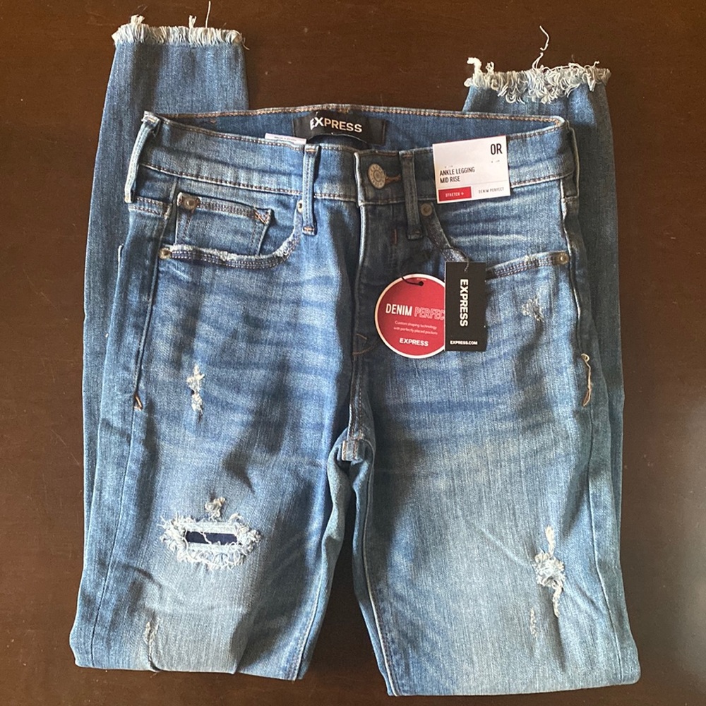 Express ankle legging mid rise distressed jeans